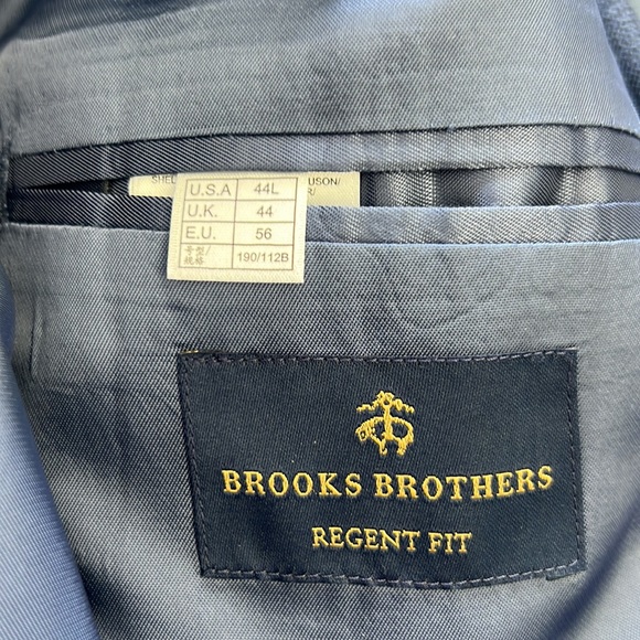 Gently used Men’s Brooks Brothers Regent fit coat size 44L - Picture 3 of 5